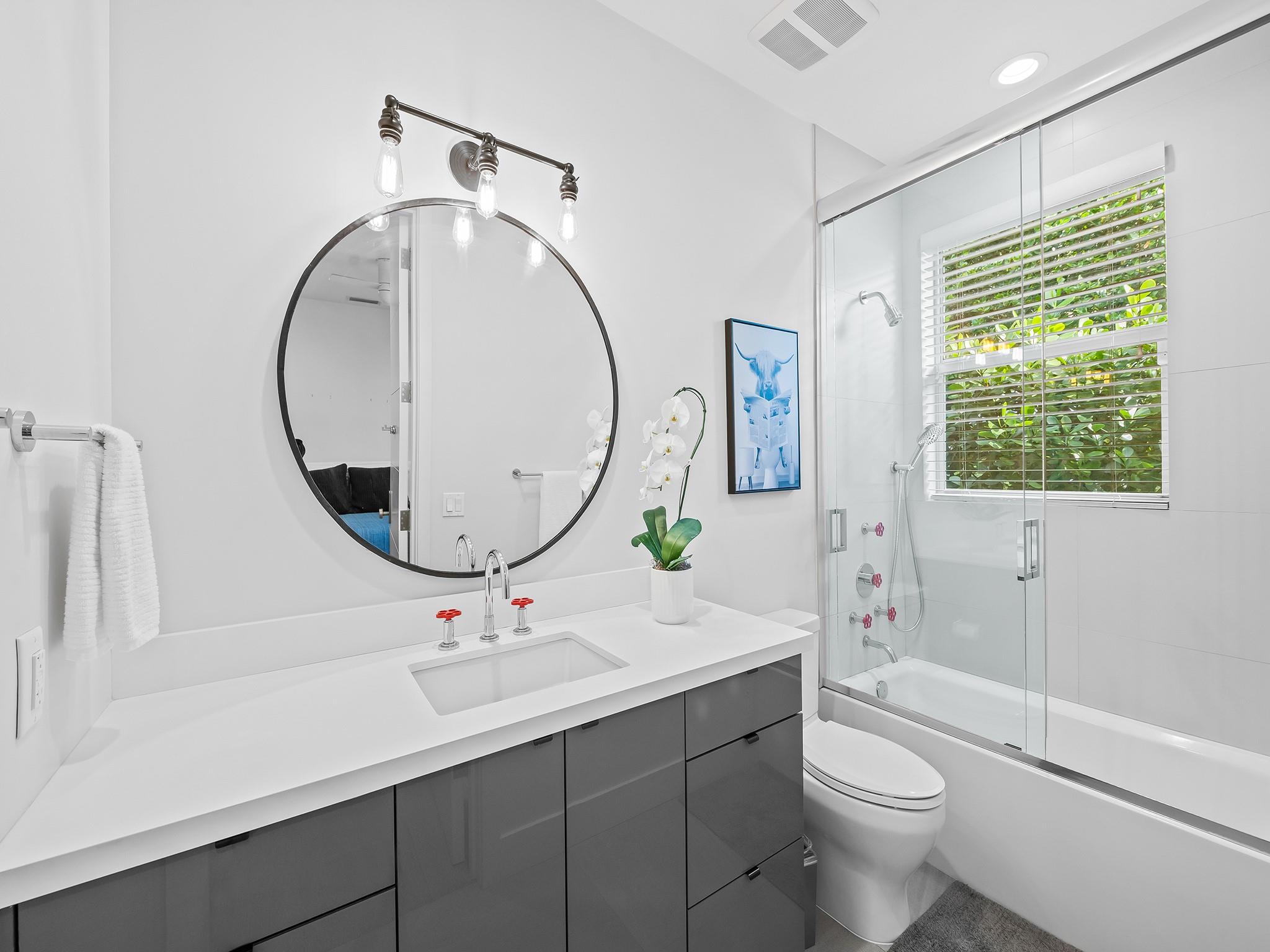 Signature Estates 172-31 - Residential