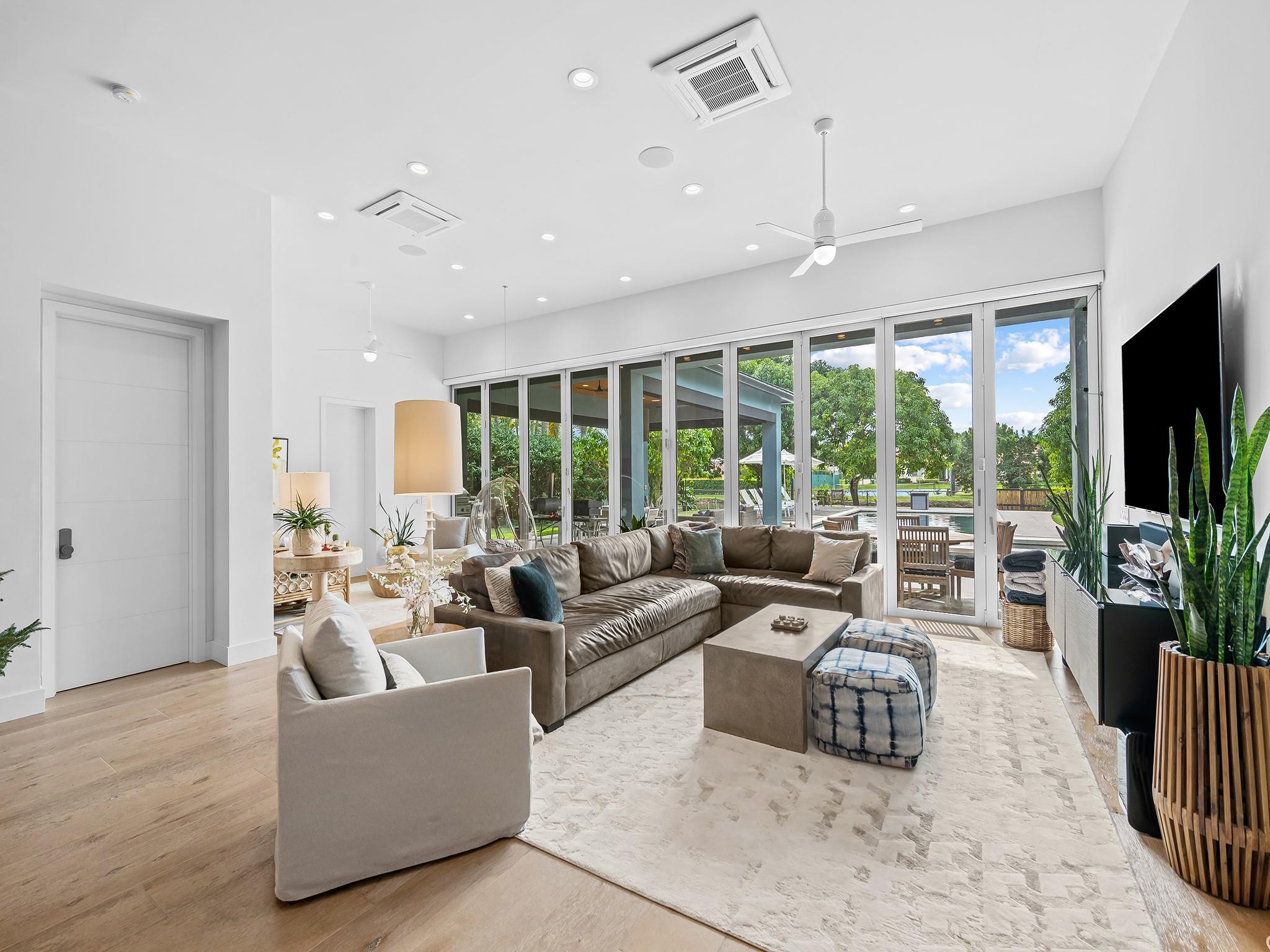 Signature Estates 172-31 - Residential