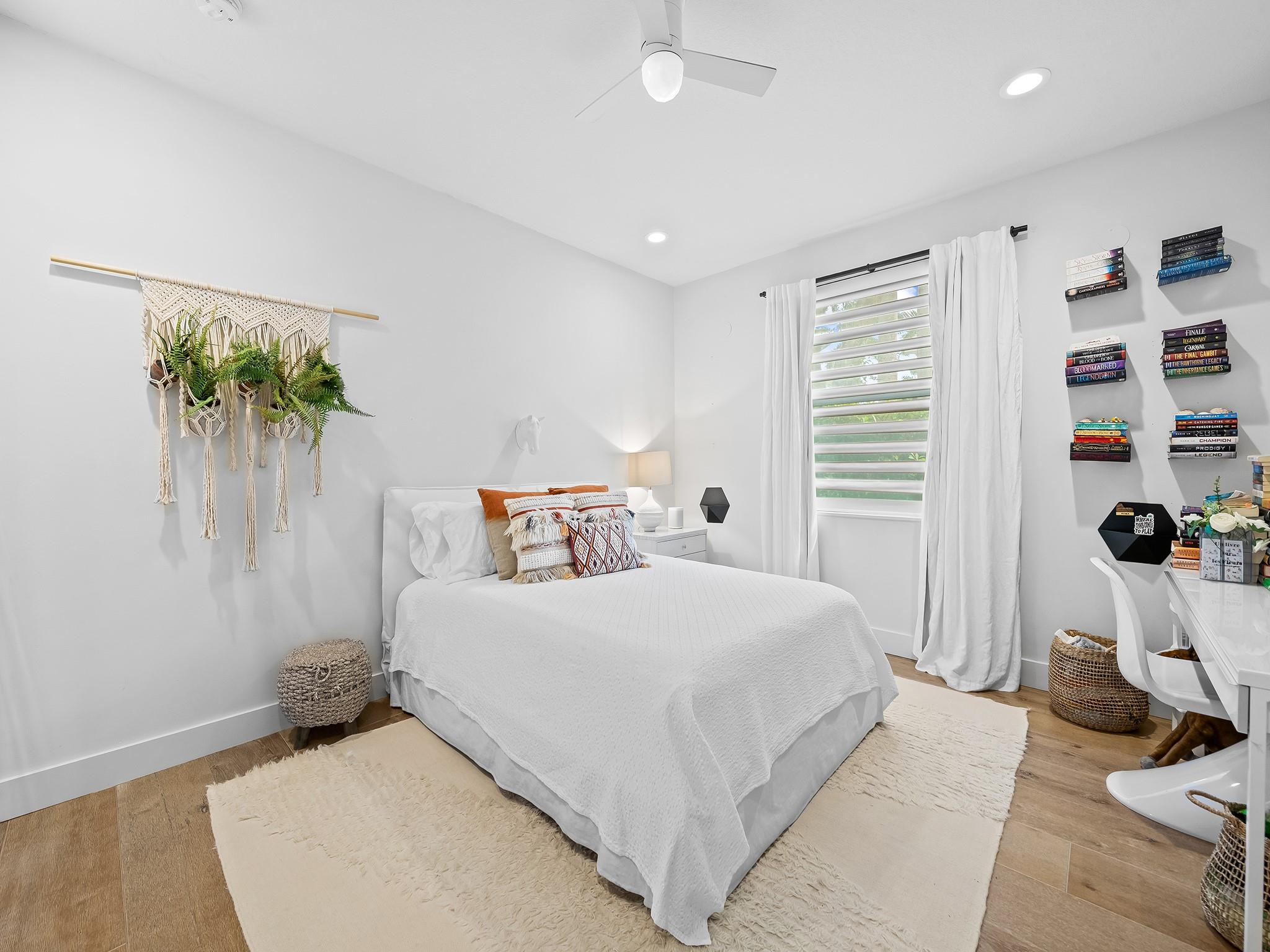 Signature Estates 172-31 - Residential