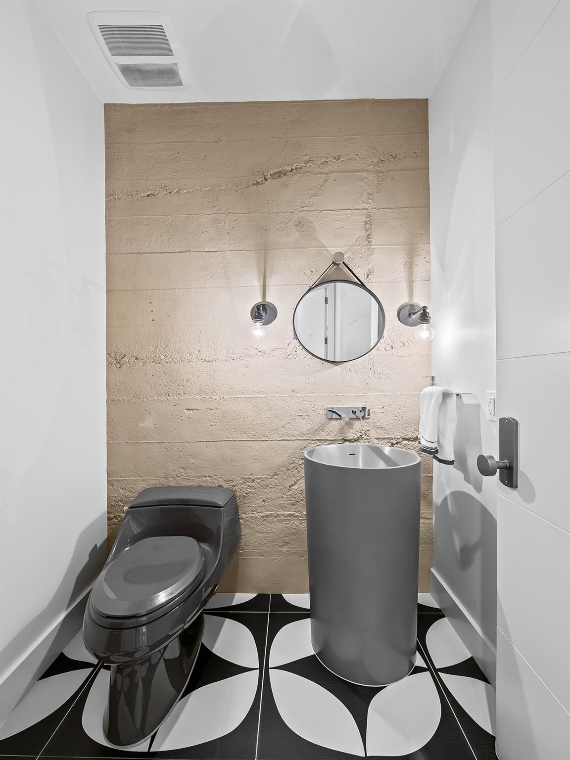 Signature Estates 172-31 - Residential