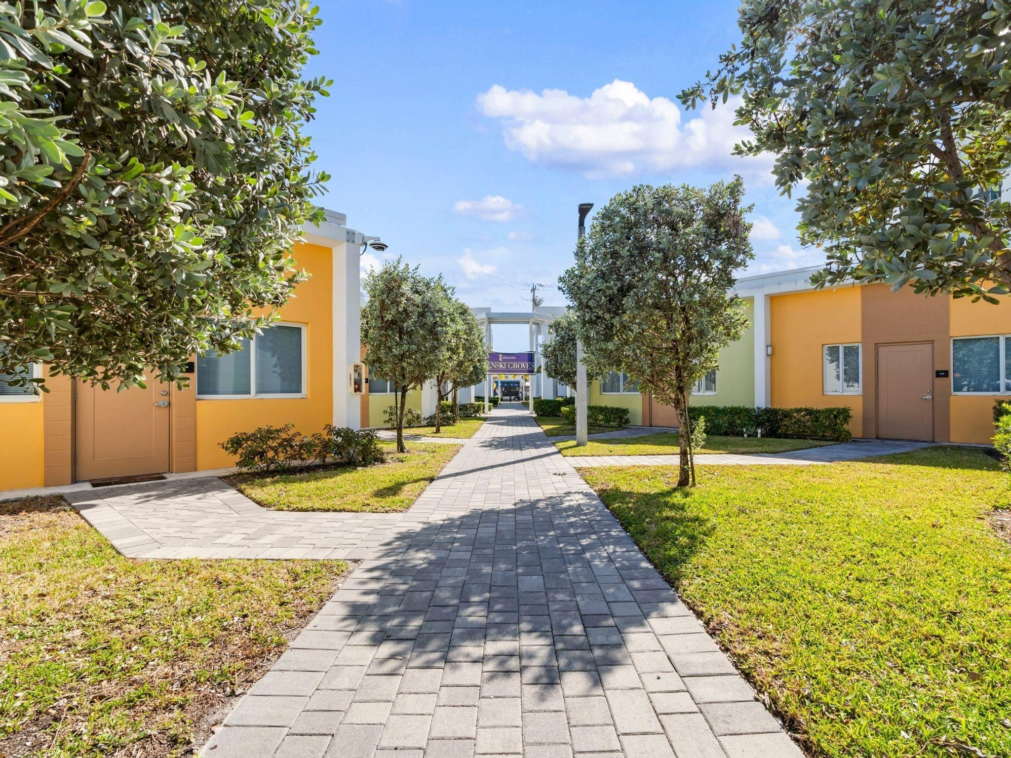 Beckers Sub - Residential Lease