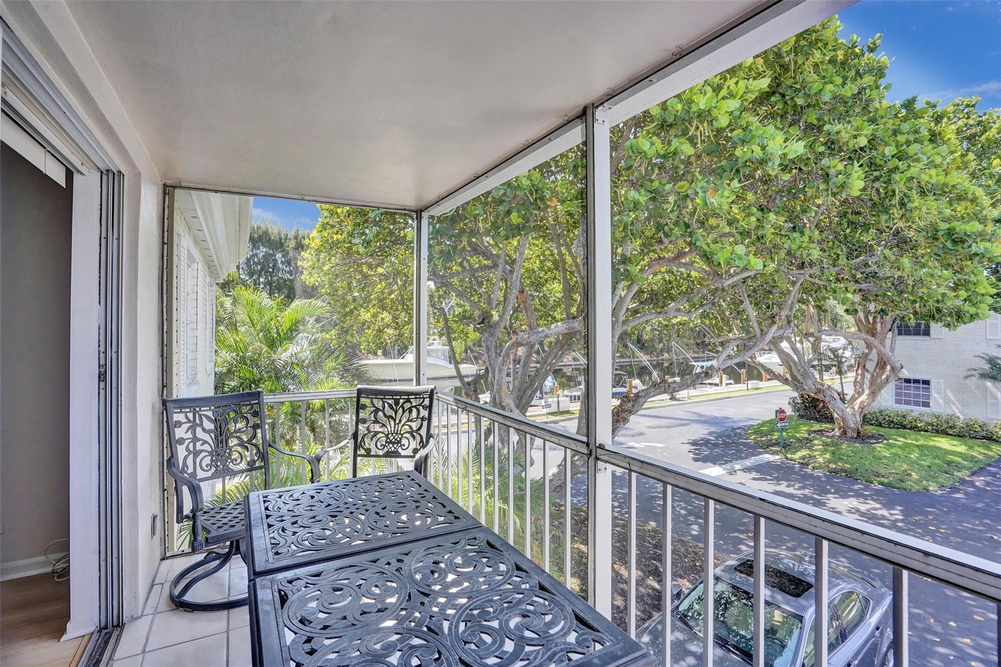 6249 Bay Club Dr 4