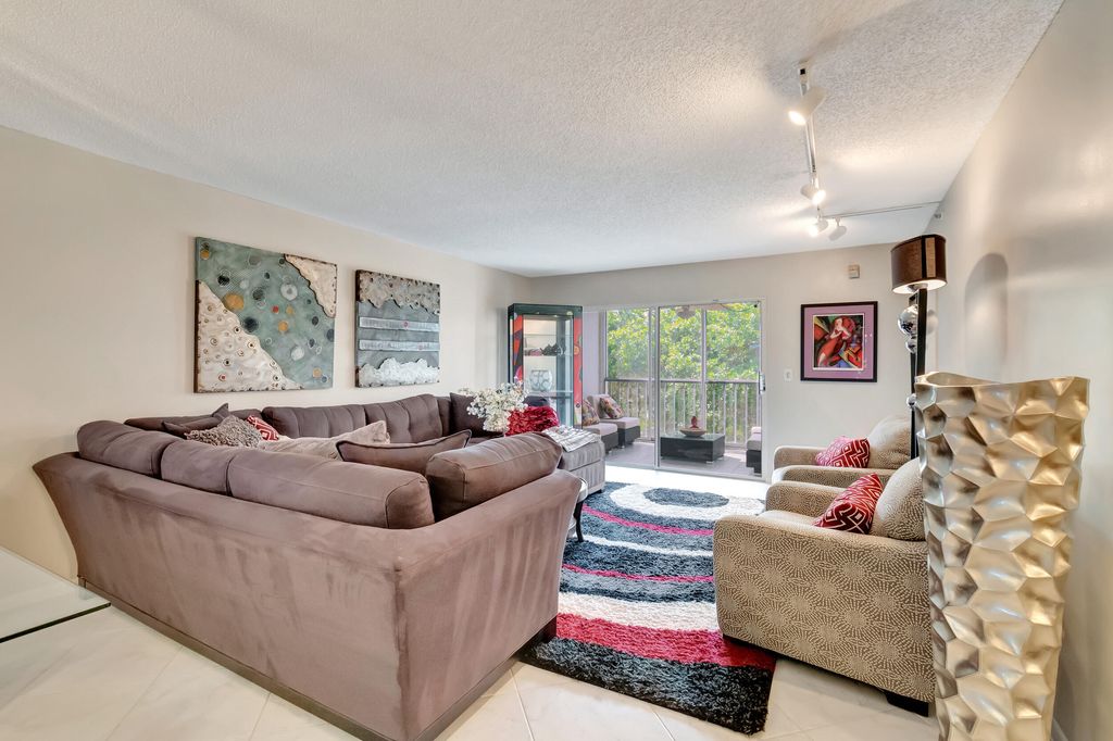 Photo of 14111 Royal Vista Drive #404, Delray Beach, FL 33484 (MLS # R10968482)