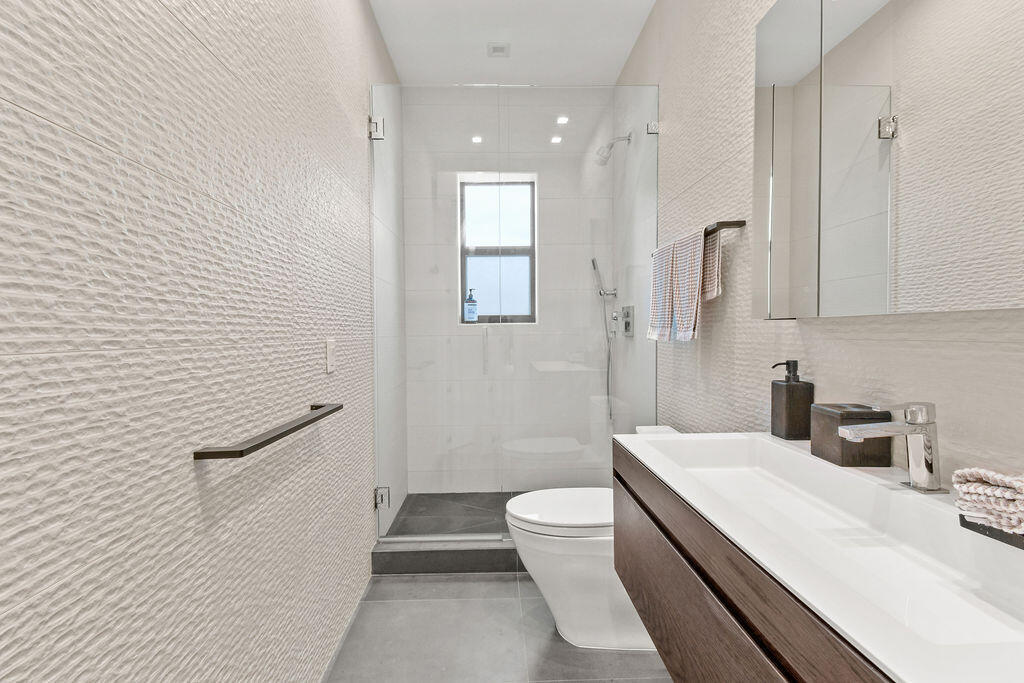 JEANETTE COURT - Residential Lease