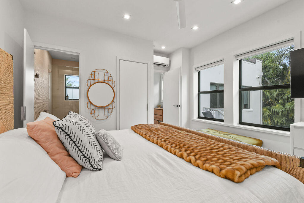 JEANETTE COURT - Residential Lease