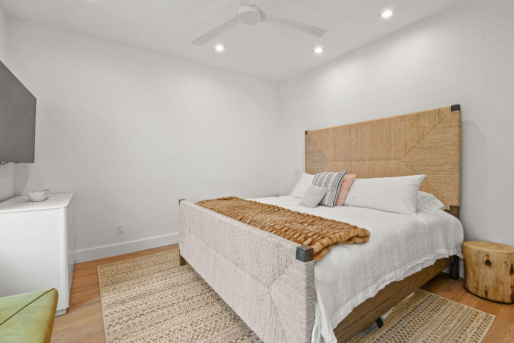 JEANETTE COURT - Residential Lease