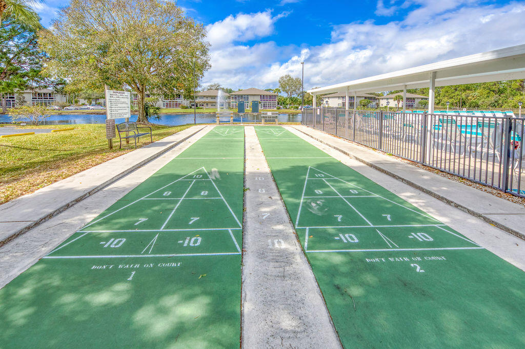 VISTA ST LUCIE BUILDINGS 9 THRU 20 - Residential