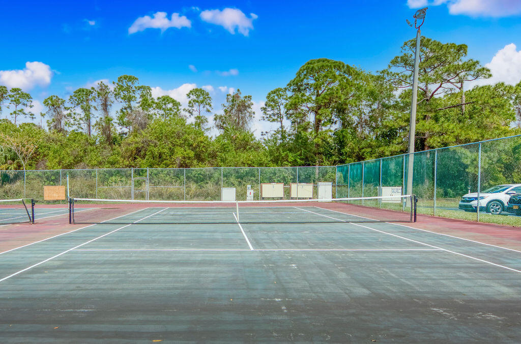 VISTA ST LUCIE BUILDINGS 9 THRU 20 - Residential