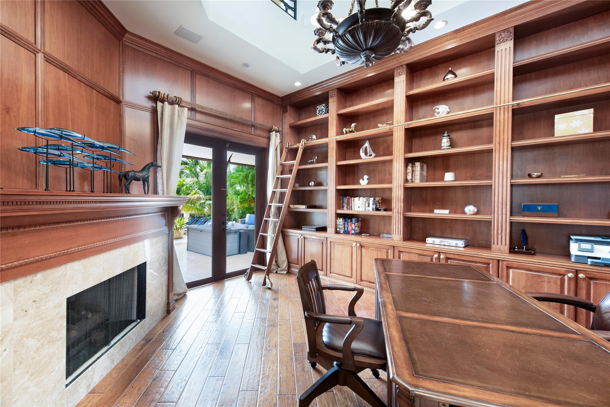 Coral Ridge Country Club - Residential