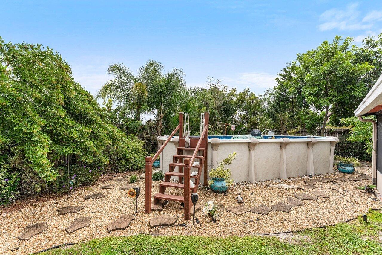 LE CHALET IV-B - Residential