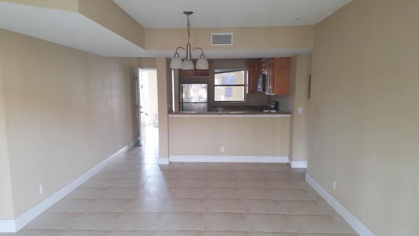 PALM BEACH PLACE CONDO - Residential Lease