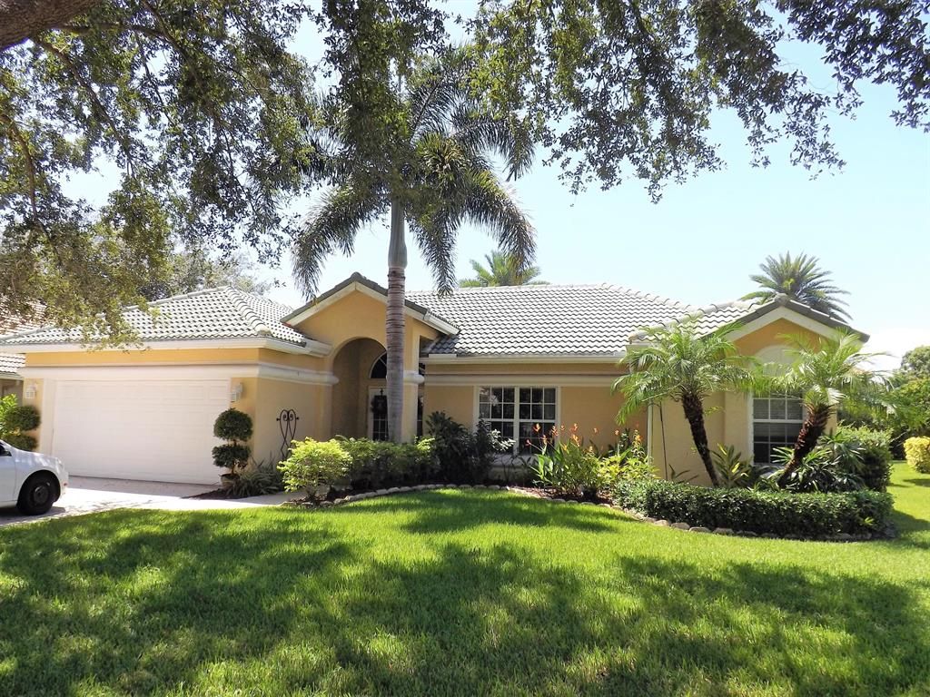 Photo of 485 Otter Lane N, Jupiter, FL 33458 (MLS # R10834322)