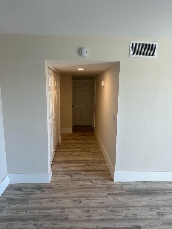 VIKING ARMS CONDO - Residential Lease