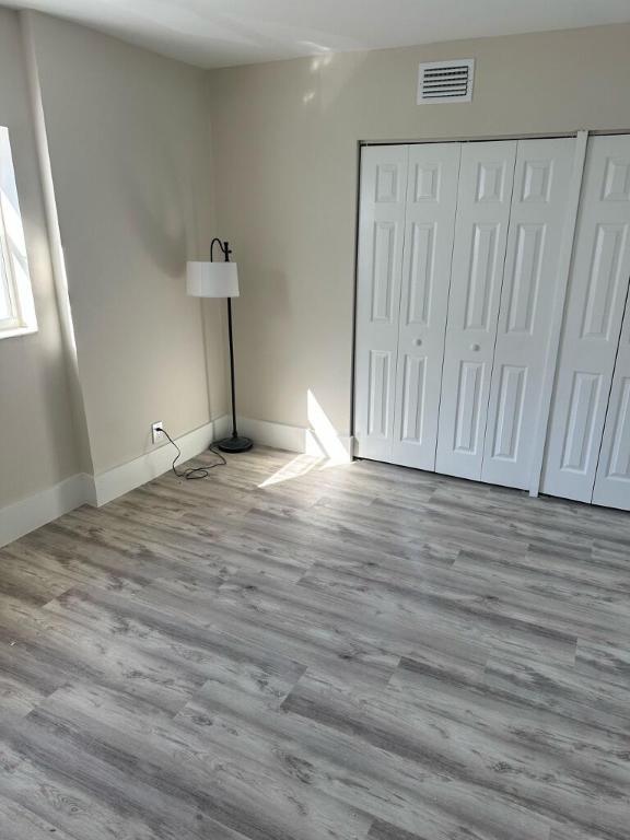 VIKING ARMS CONDO - Residential Lease