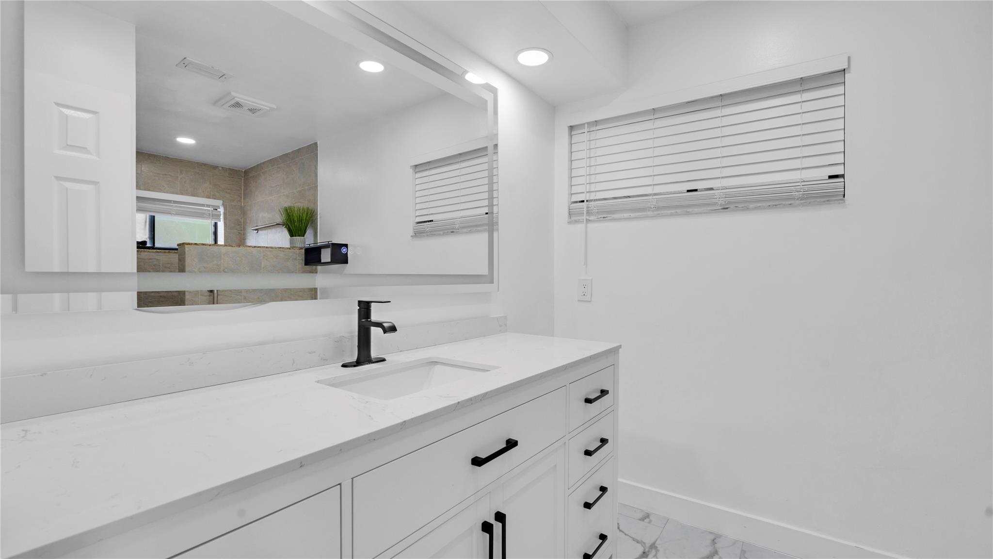 sierra del mar east - Residential