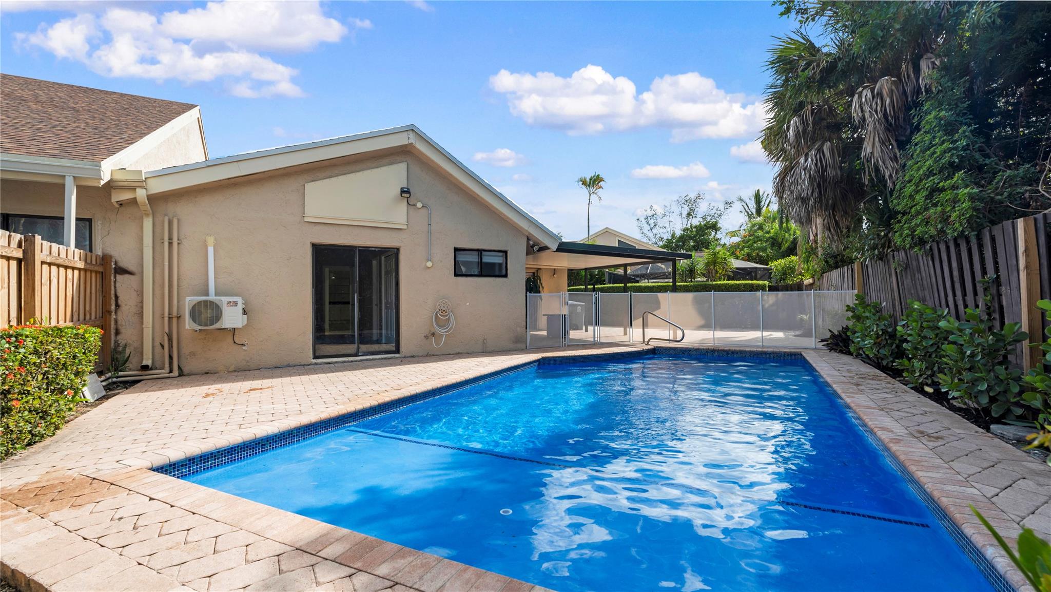 sierra del mar east - Residential