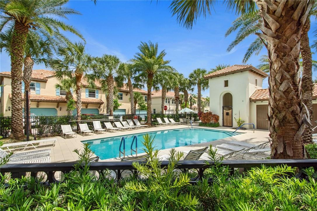 Cascada Isle - Residential