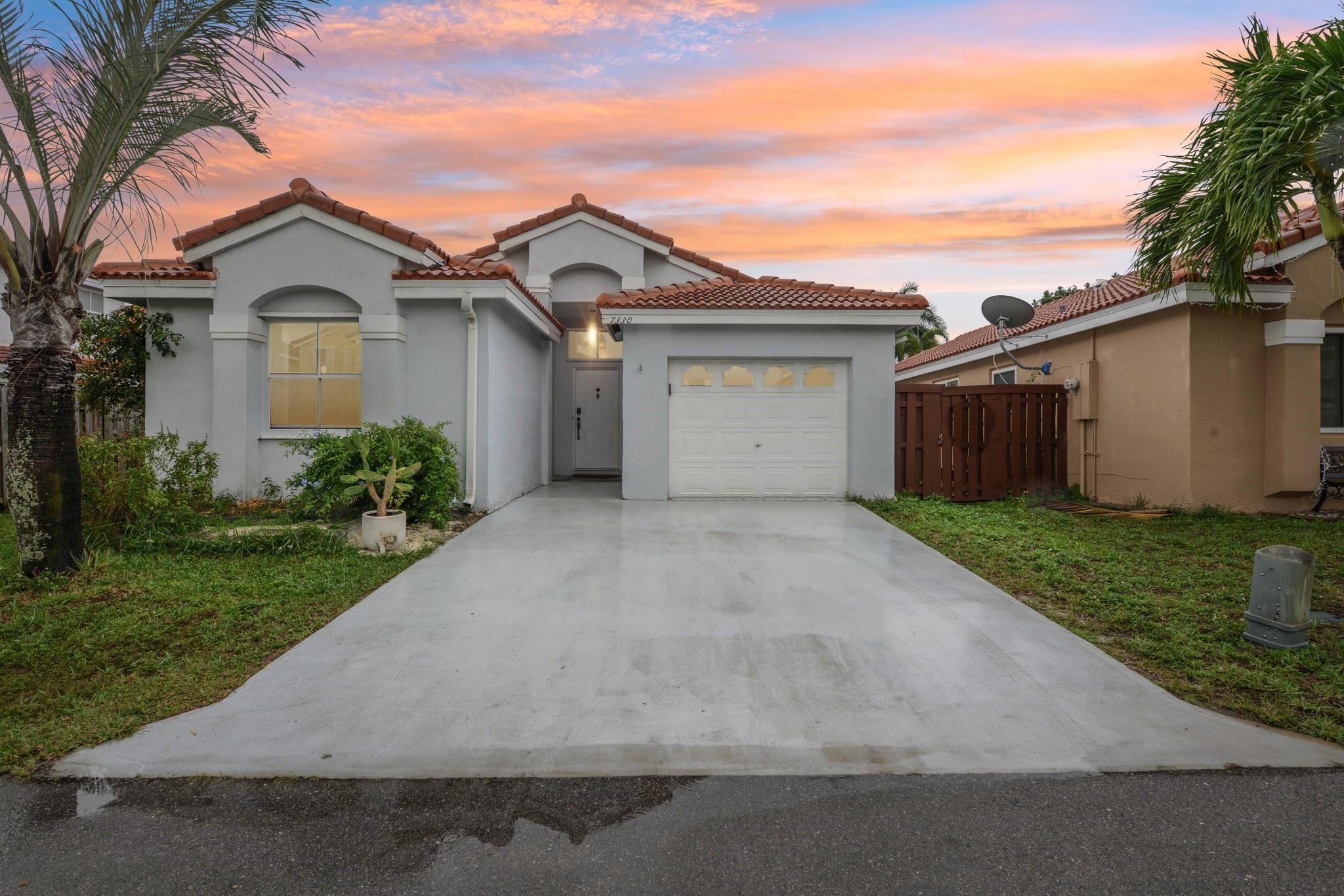 GATEWAY MILE RESUBDIVISIO - Residential