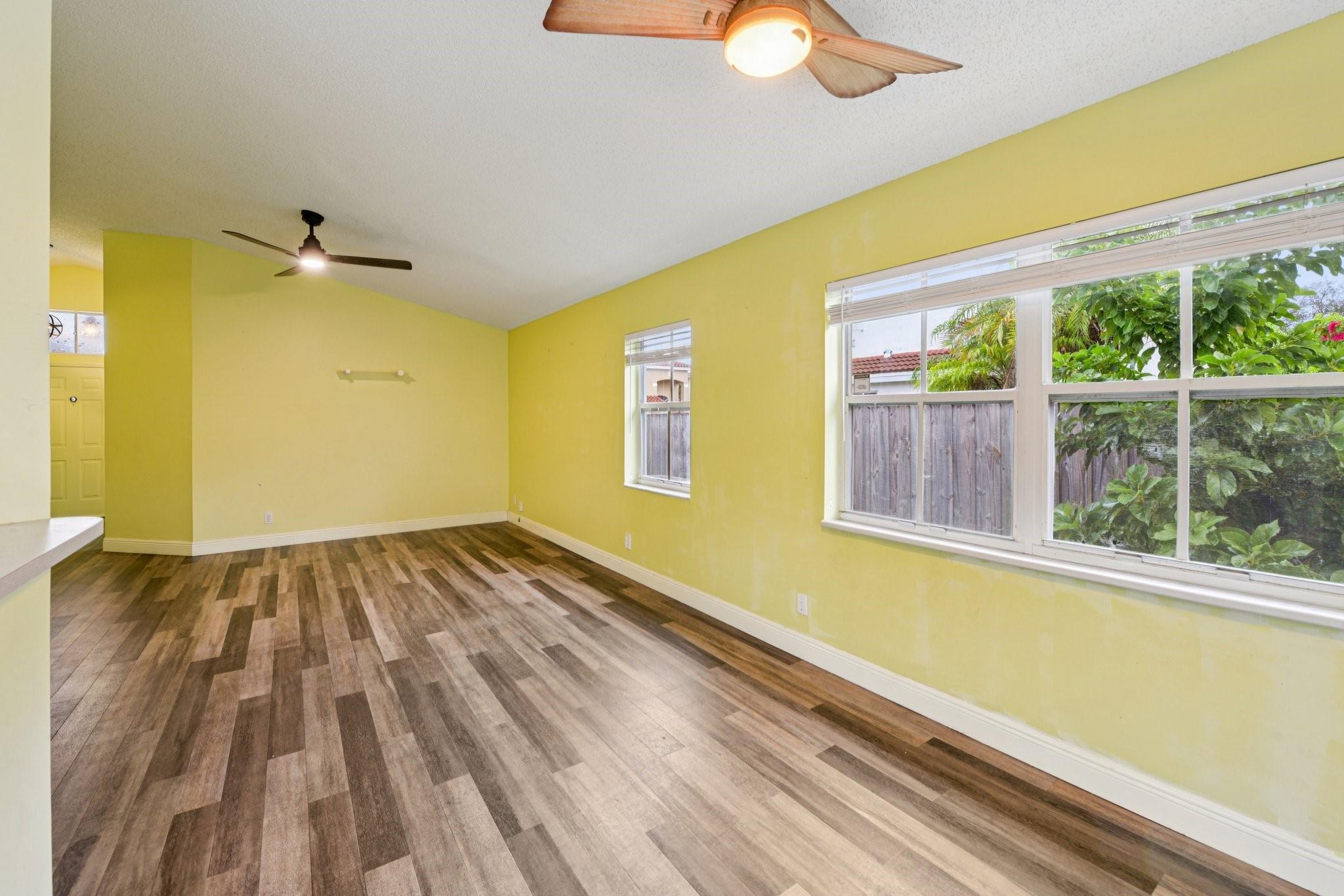 GATEWAY MILE RESUBDIVISIO - Residential