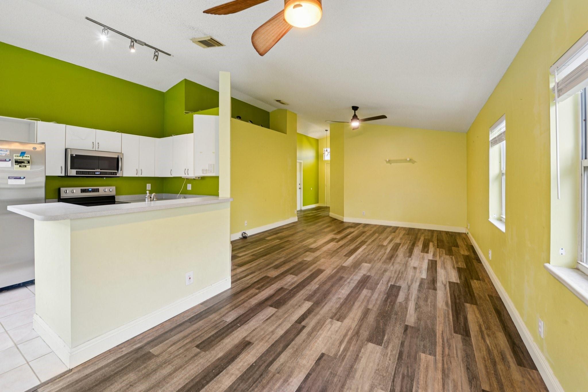 GATEWAY MILE RESUBDIVISIO - Residential