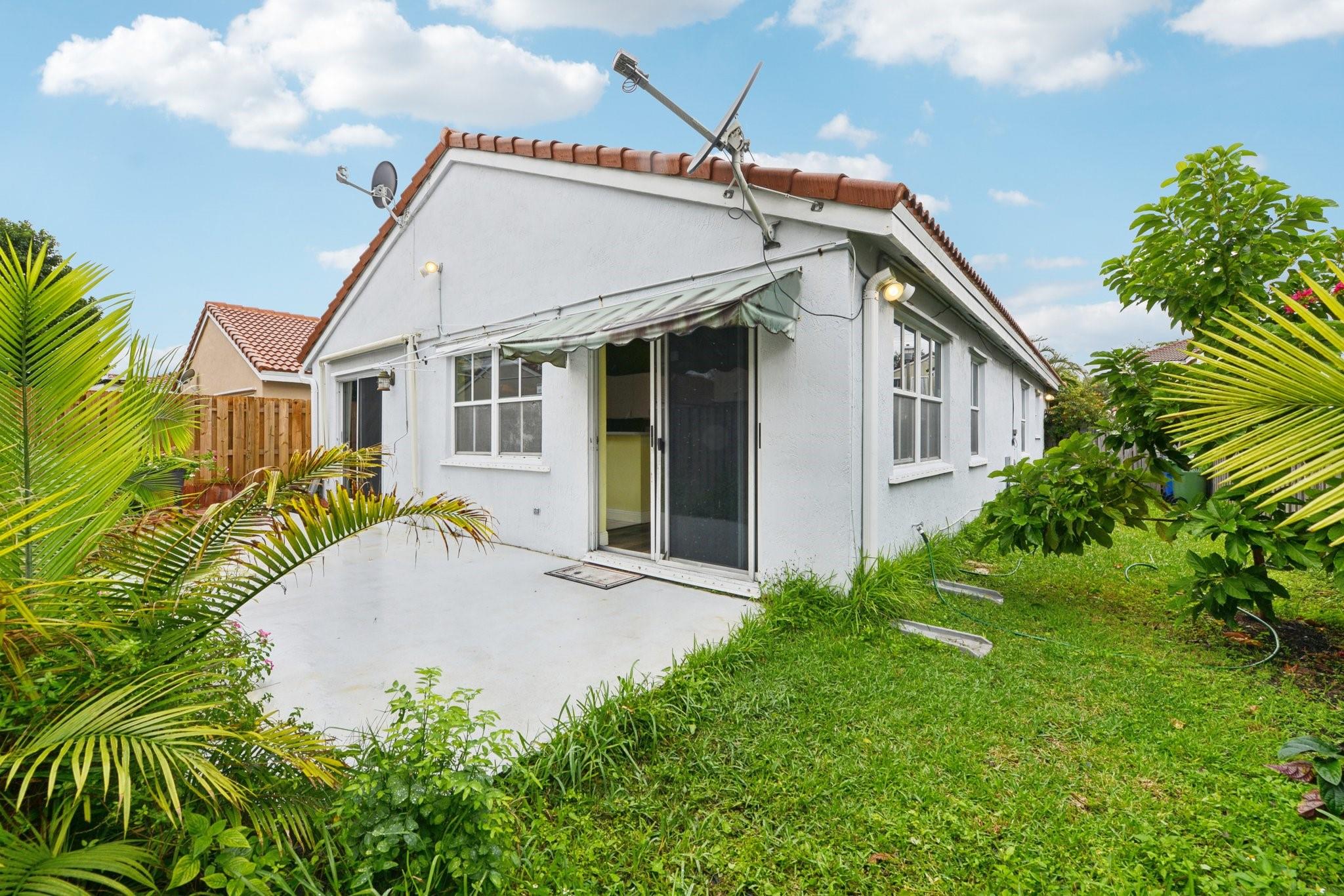 GATEWAY MILE RESUBDIVISIO - Residential