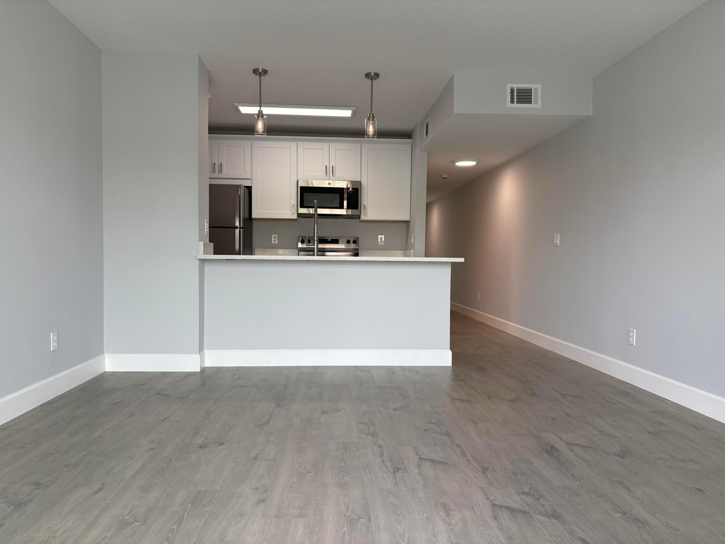 CYPRESS POINT CONDO - Residential