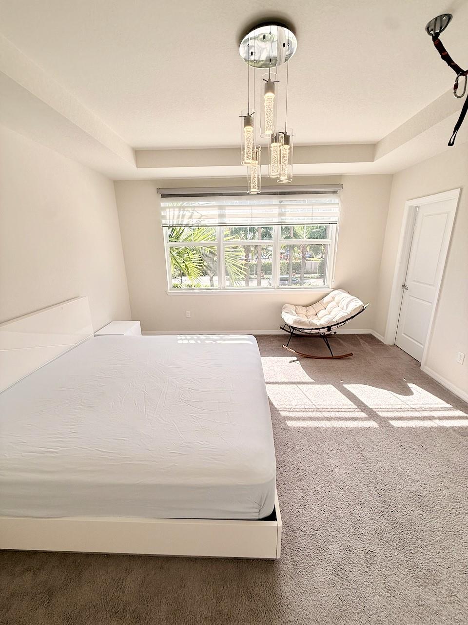 Hillcrest Country Club So - Residential Lease