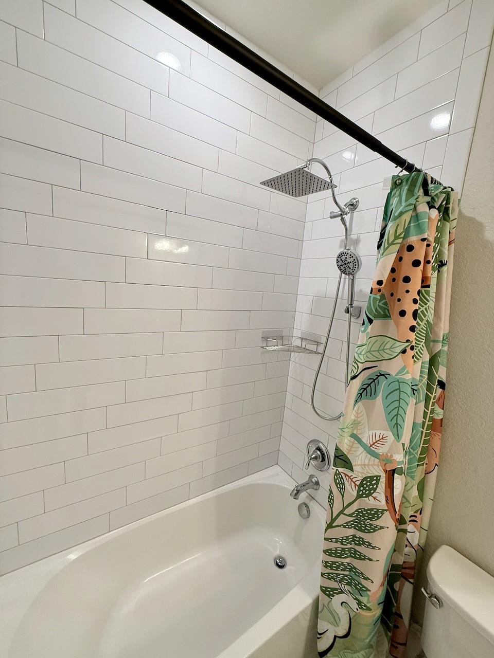 Hillcrest Country Club So - Residential Lease