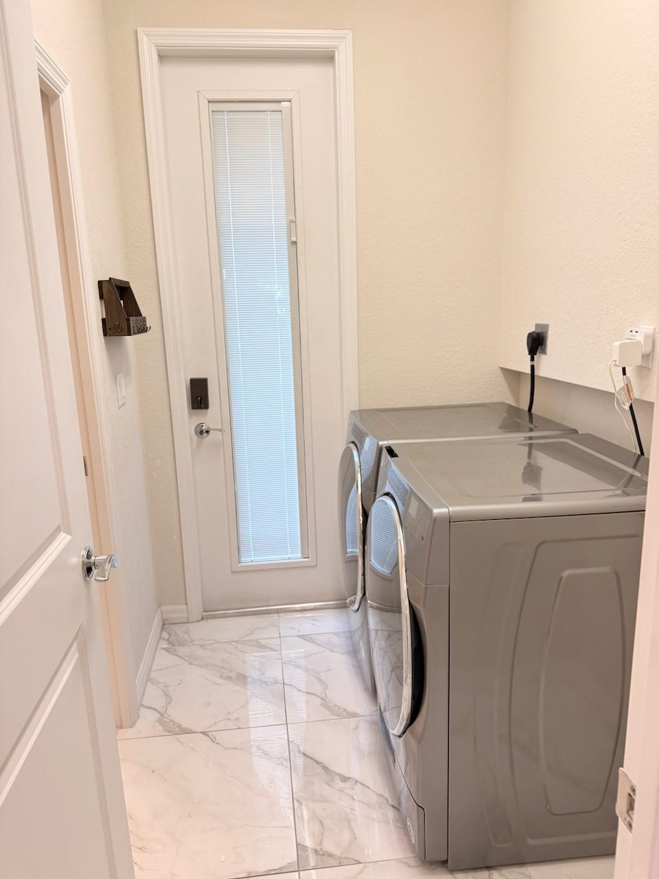 Hillcrest Country Club So - Residential Lease