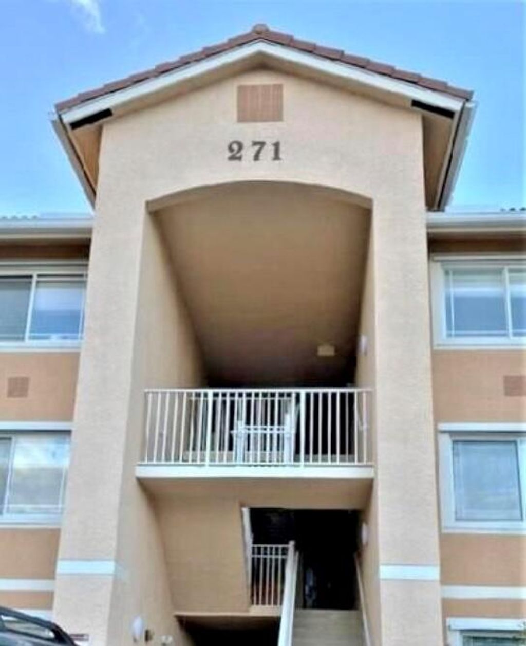 Photo of 271 SW Palm Drive #304, Port Saint Lucie, FL 34986 (MLS # R10834733)