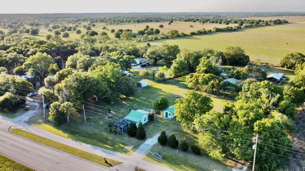 Photo of 11516 Okeechobee Road, Fort Pierce, FL 34945 (MLS # R10786966)