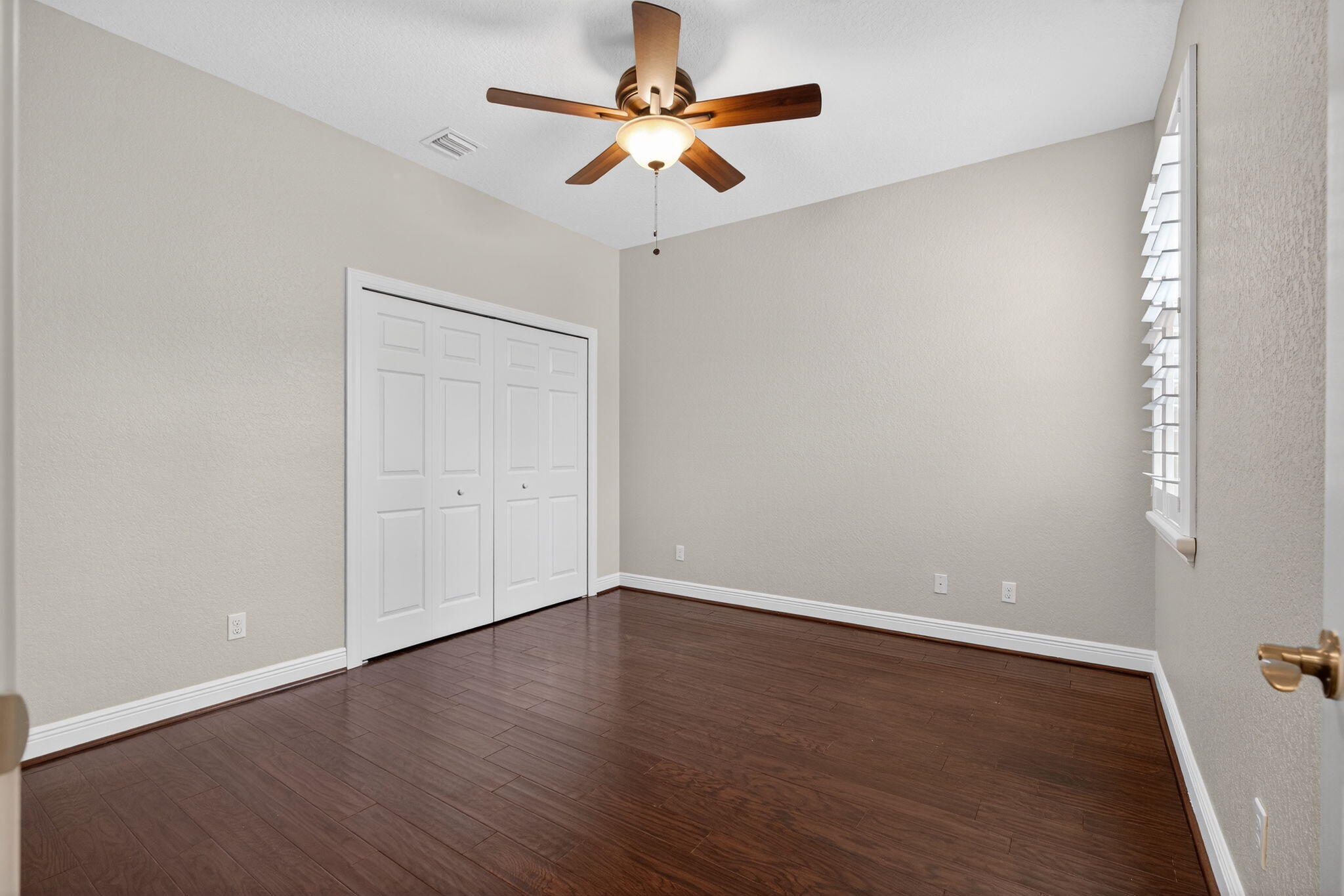 PALOMA - Residential Lease