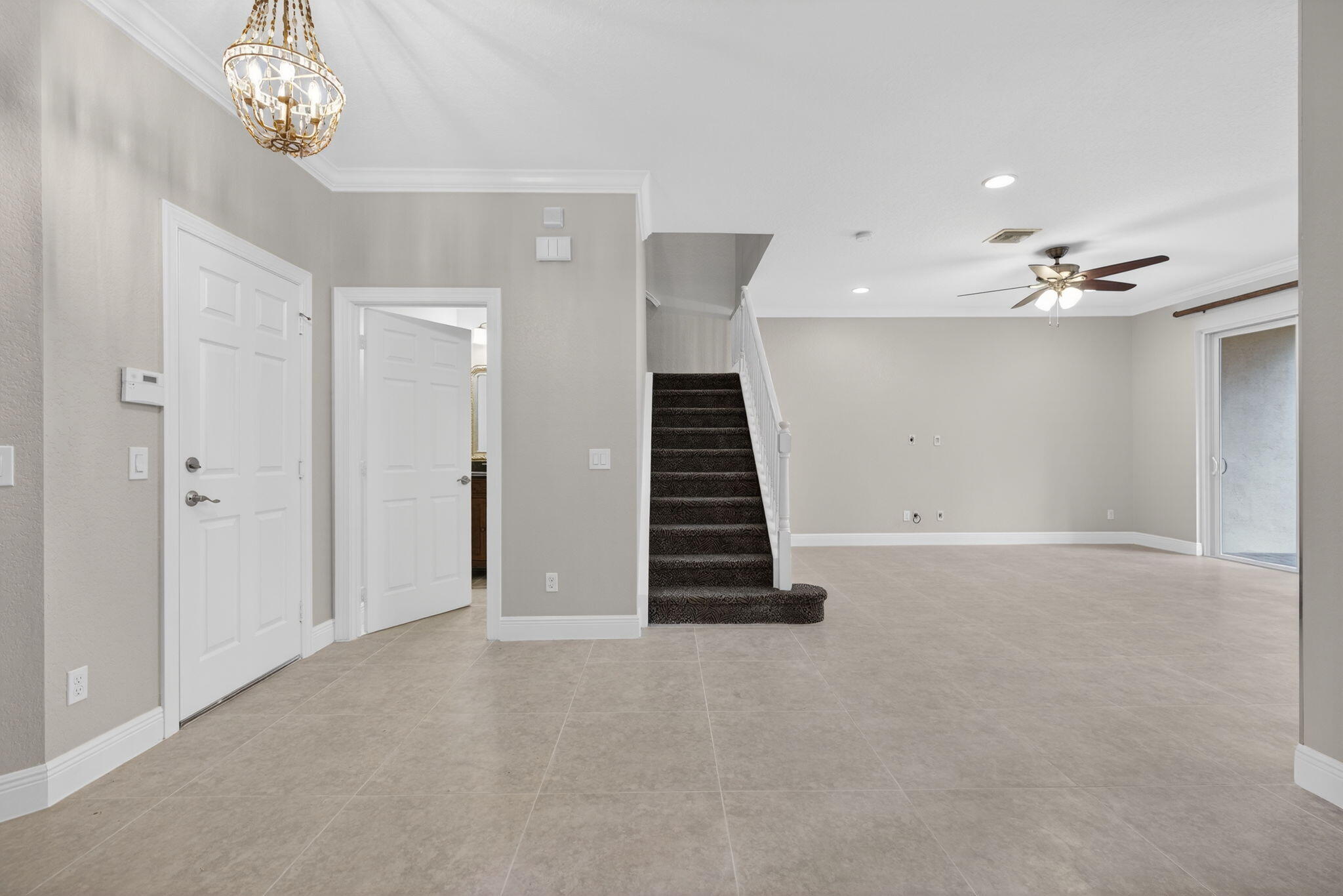 PALOMA - Residential Lease