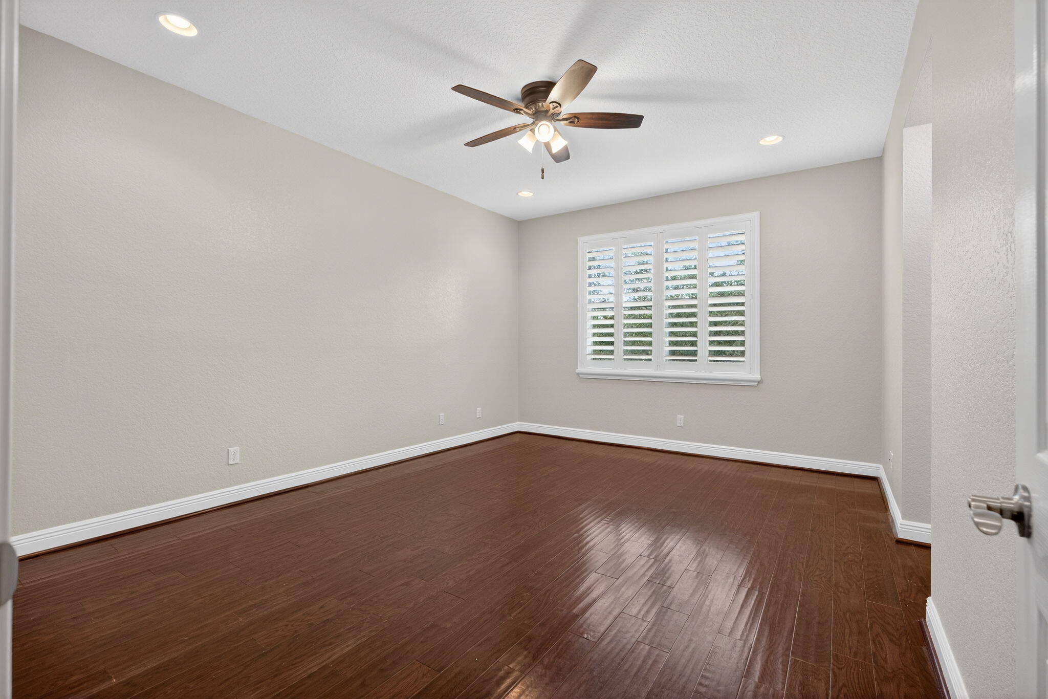 PALOMA - Residential Lease