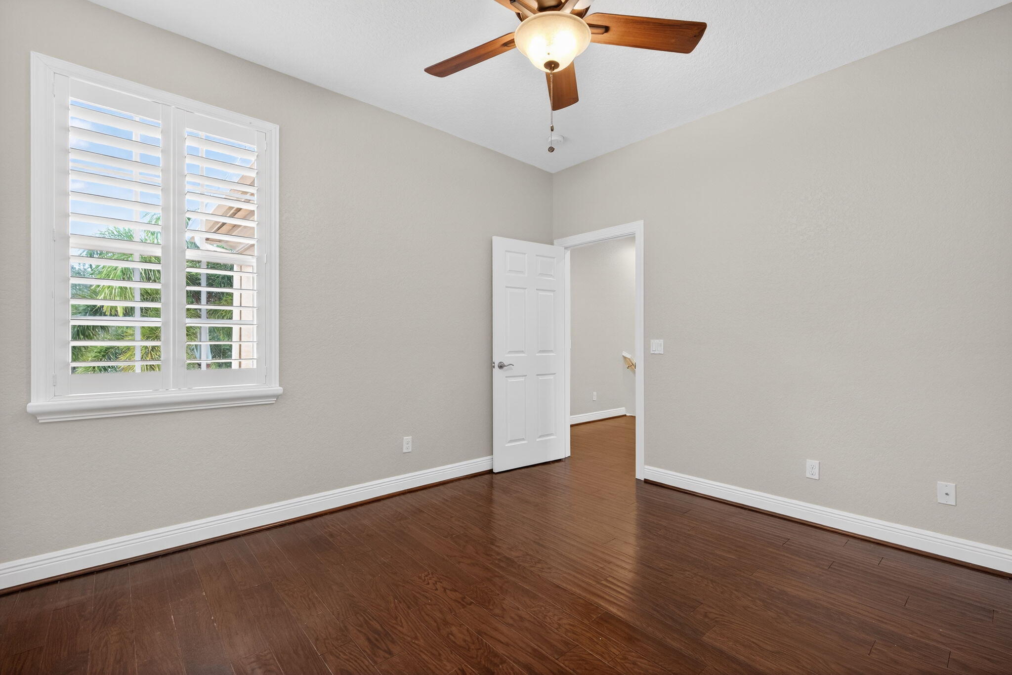 PALOMA - Residential Lease