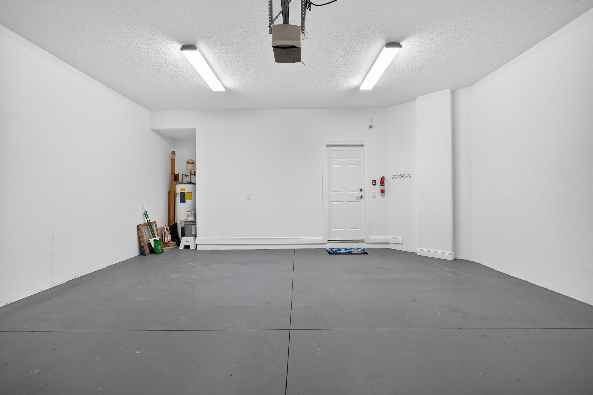 PALOMA - Residential Lease