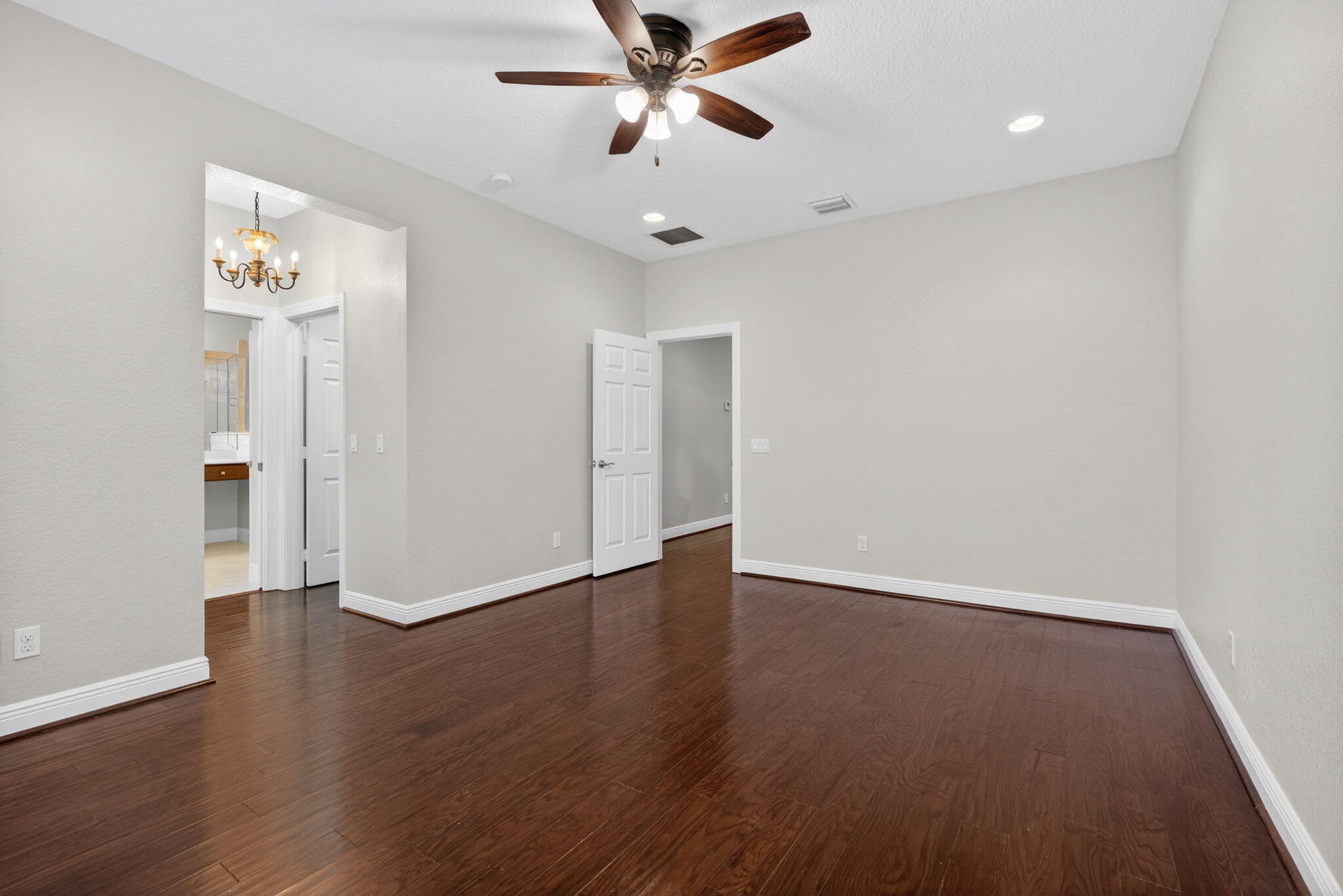 PALOMA - Residential Lease