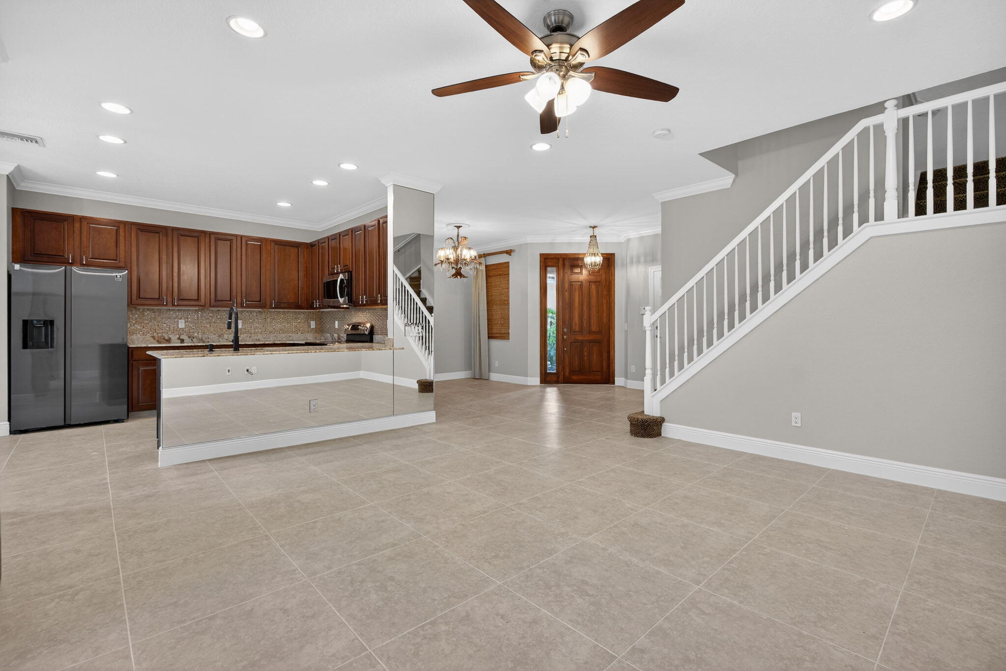 PALOMA - Residential Lease