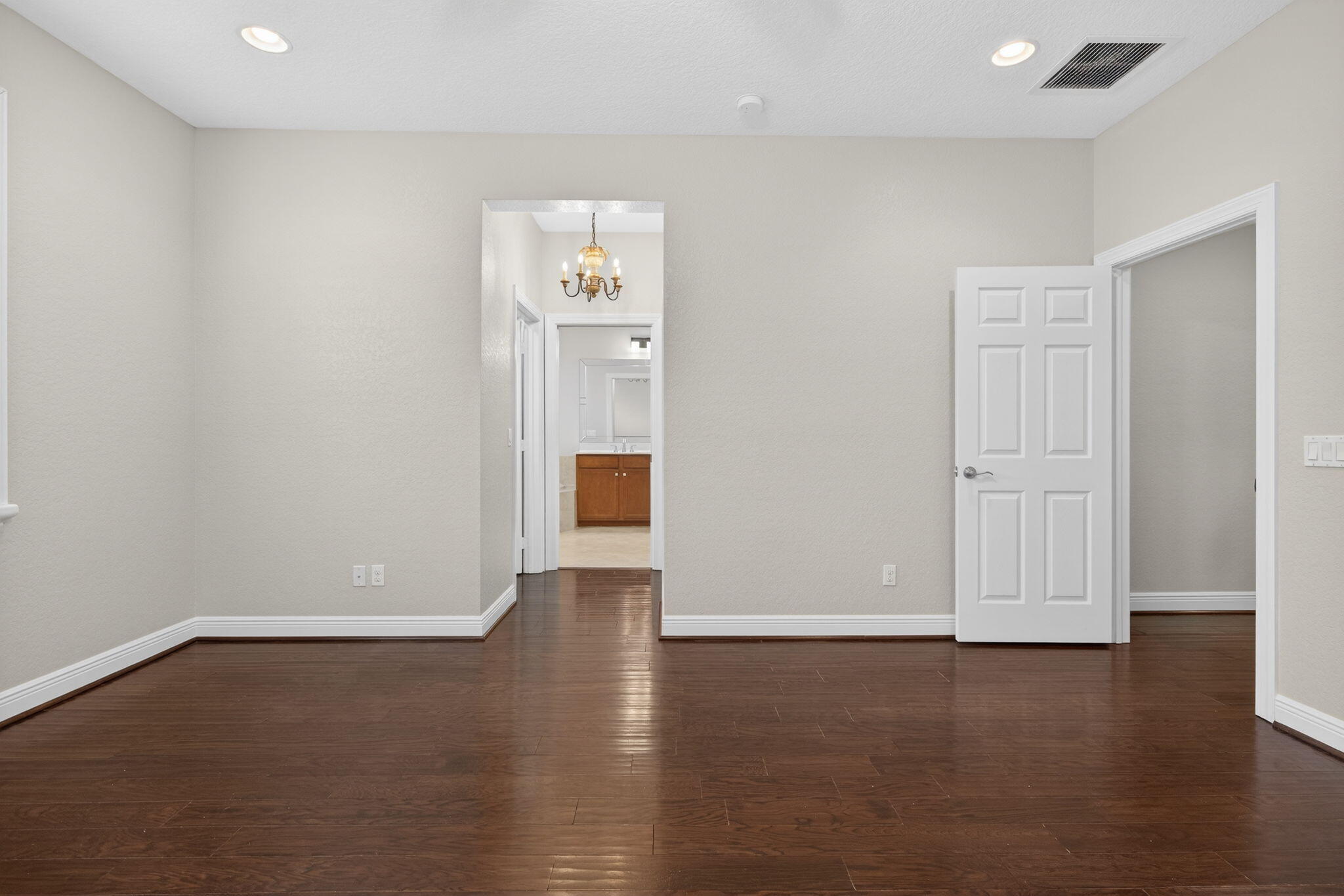 PALOMA - Residential Lease