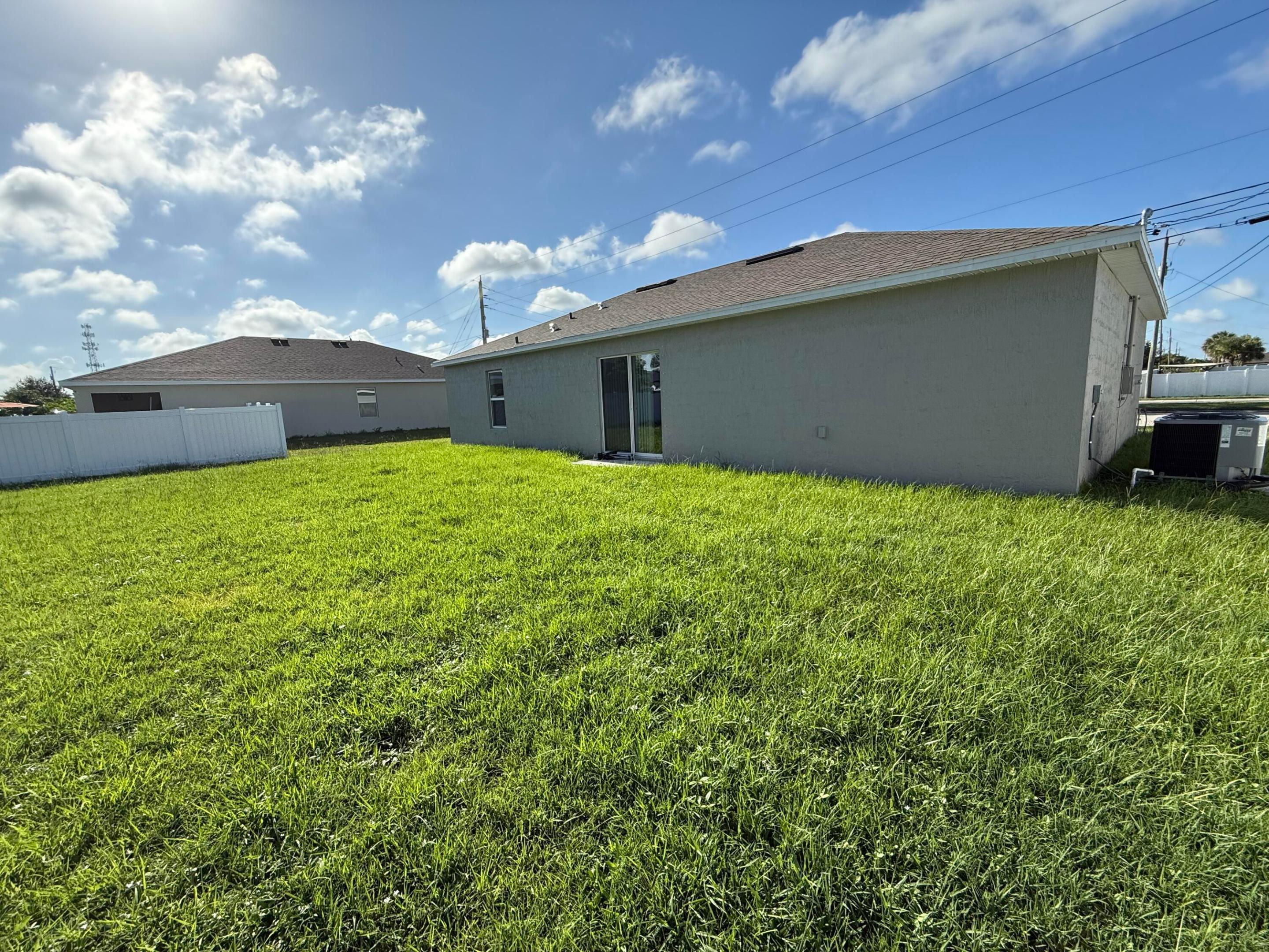 PORT ST LUCIE-SECTION 34 - Residential Lease