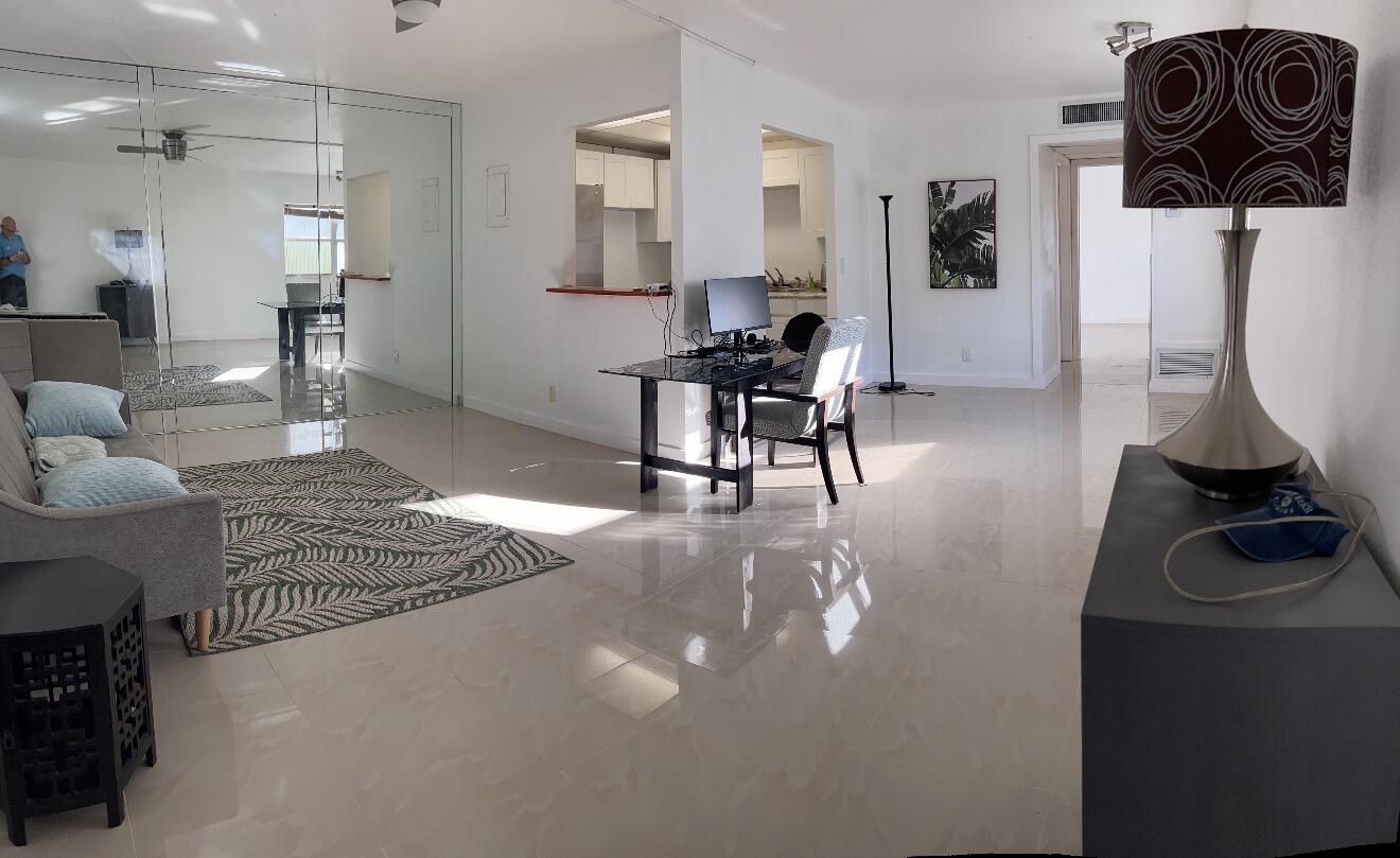 KINGS POINT BRITTANY CONDOS - Residential