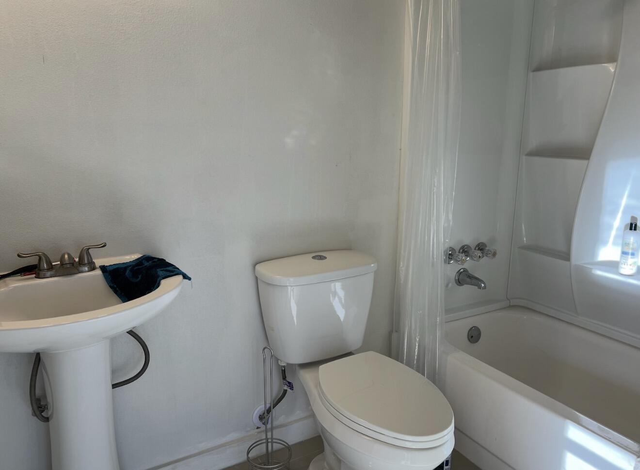 KINGS POINT BRITTANY CONDOS - Residential