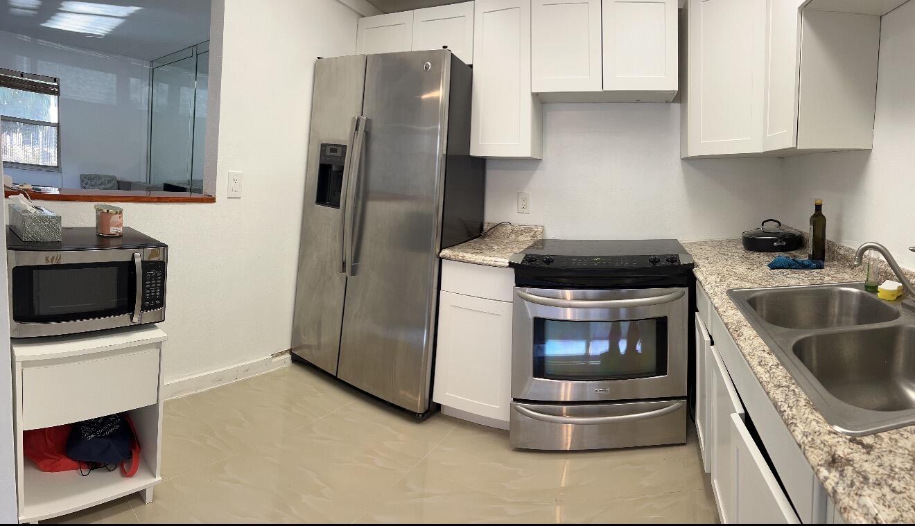 KINGS POINT BRITTANY CONDOS - Residential