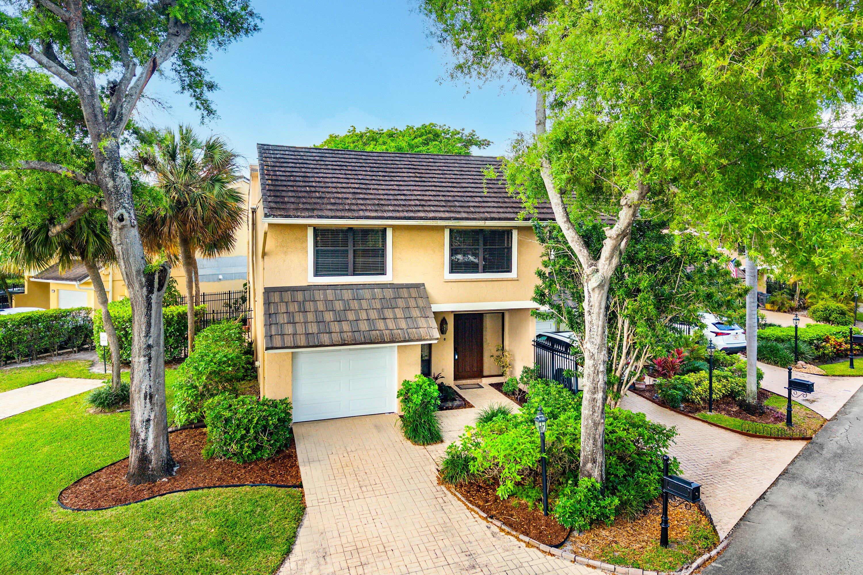 BROOK HAVEN OF BOCA RATON - Residential