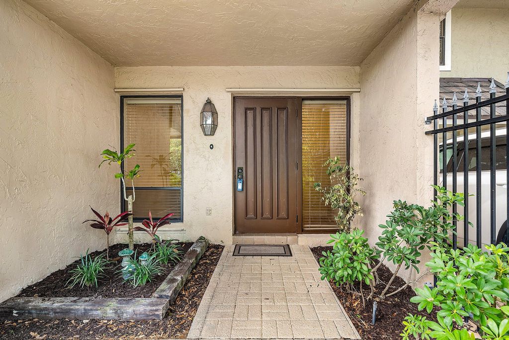 Photo of 5664 Santiago Circle, Boca Raton, FL 33433 (MLS # B26008588)