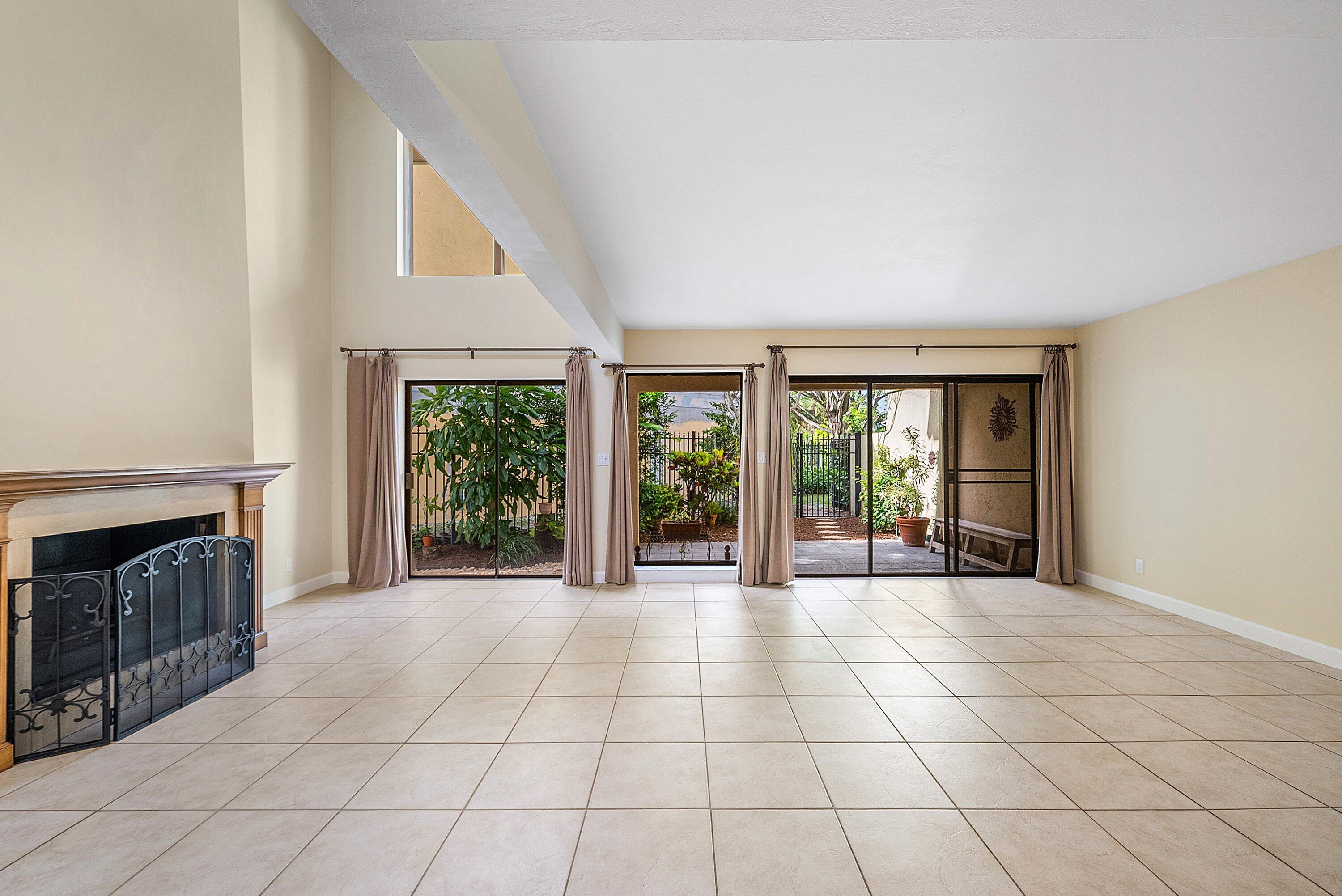 5664 Santiago Circle
