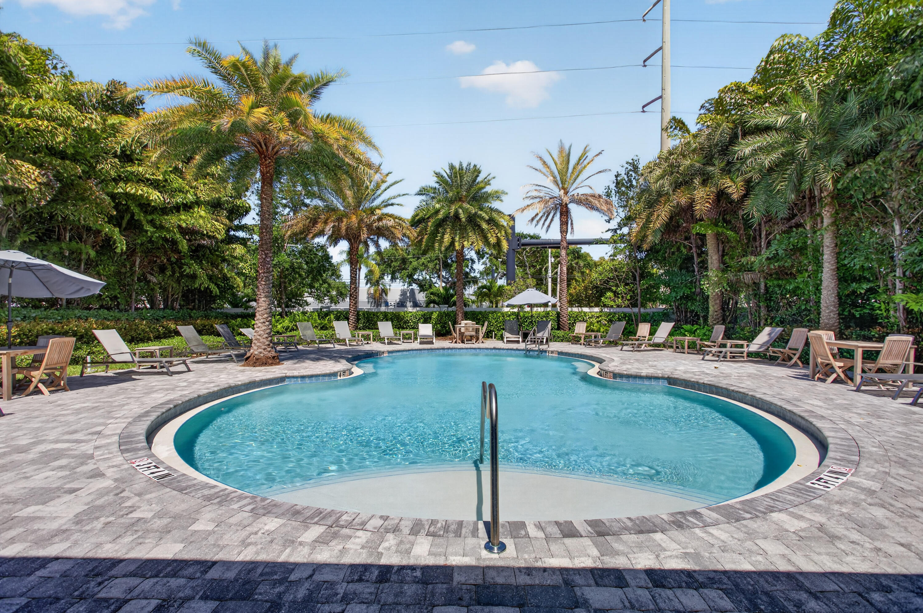 DEERFIELD CROSSING - Residential