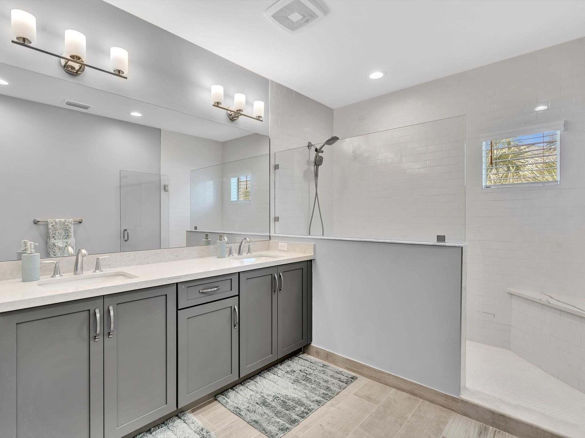 1835 Sandpiper Pointe Place