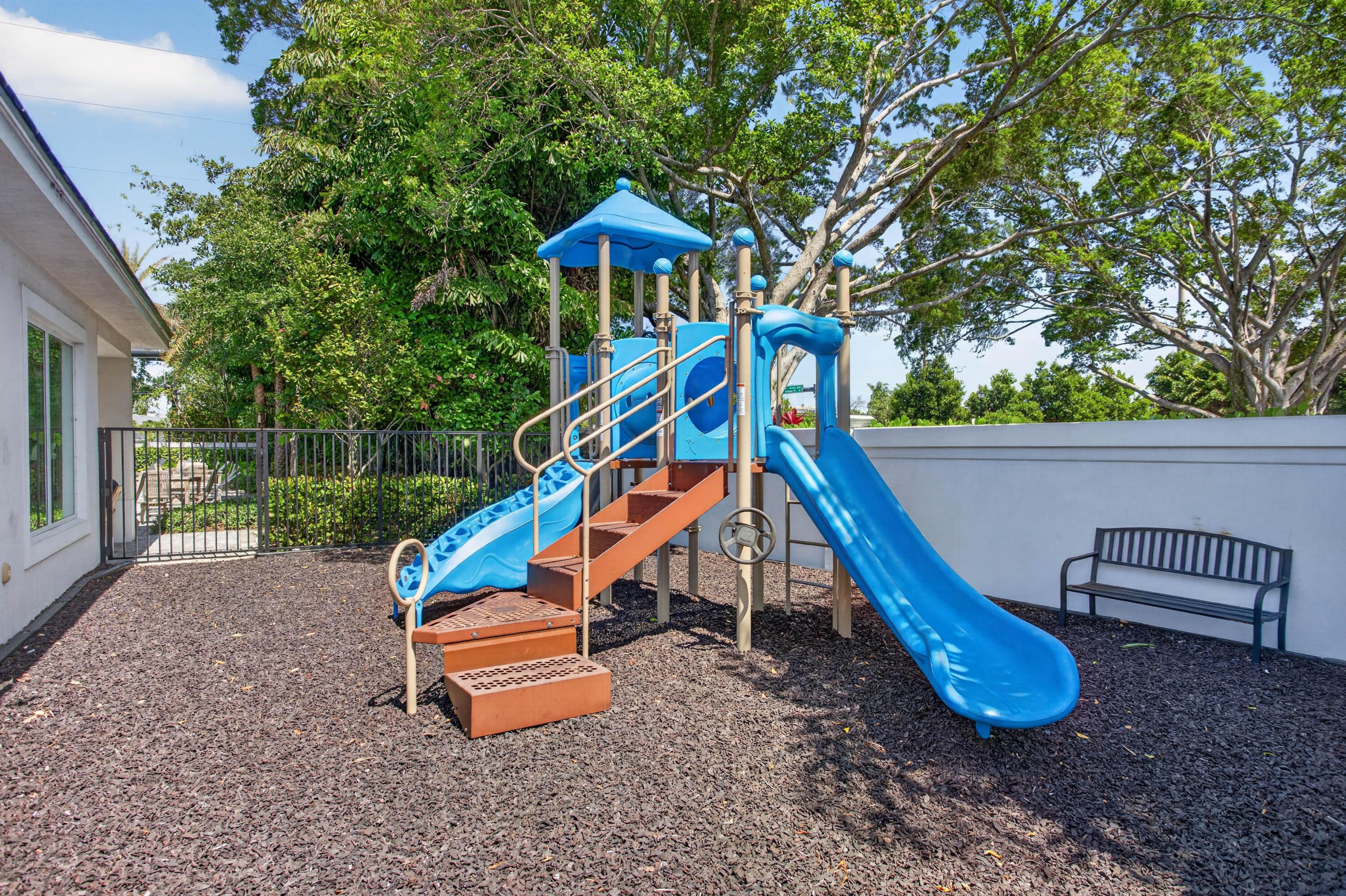 DEERFIELD CROSSING - Residential