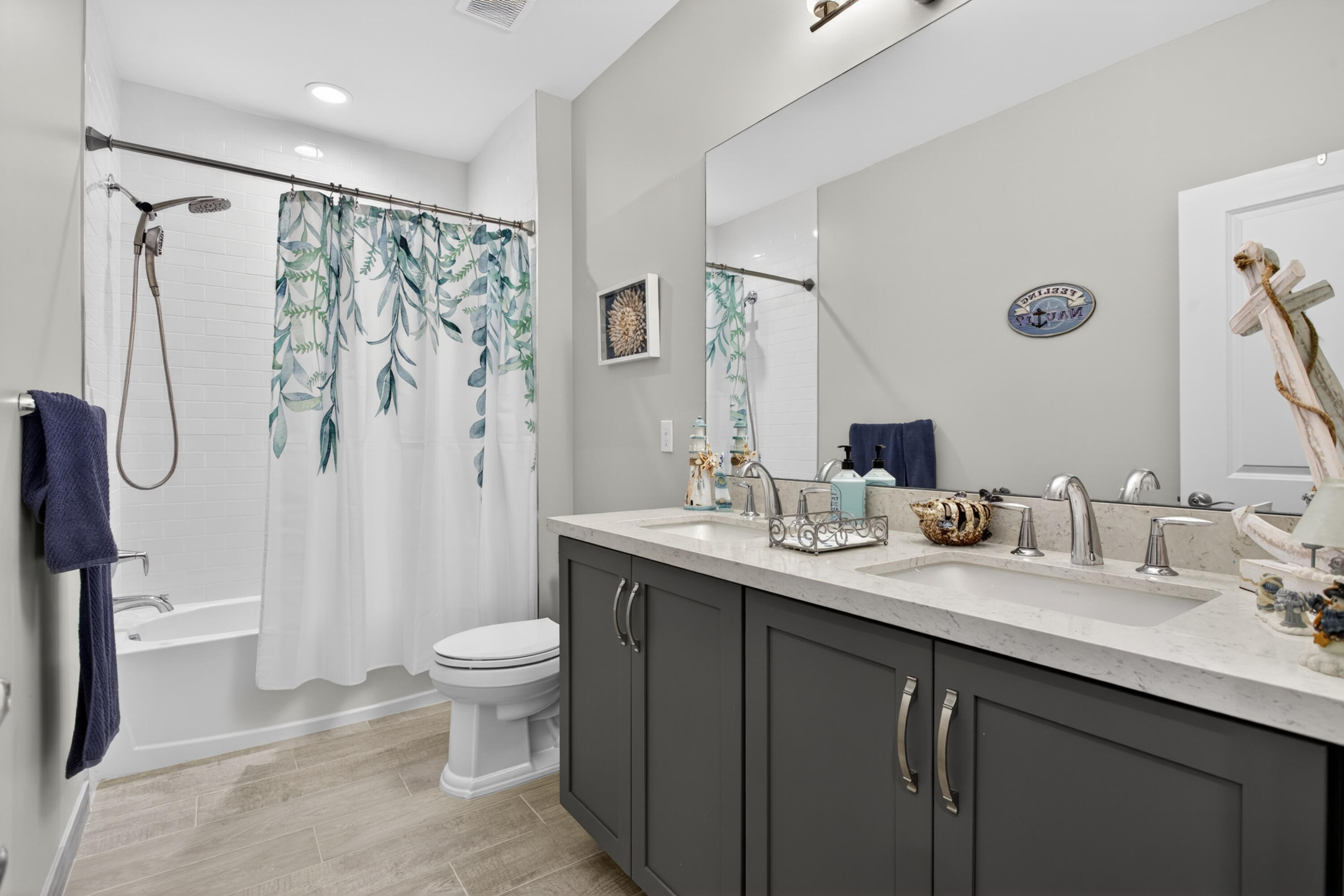 DEERFIELD CROSSING - Residential